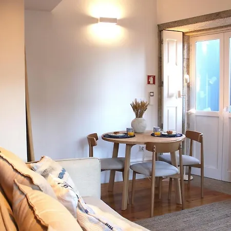Living Aliados Mezzanine Flat W/ Ac Apartamento